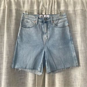 Outland Denim Dia Relaxed Shorts Authentic Light Wash